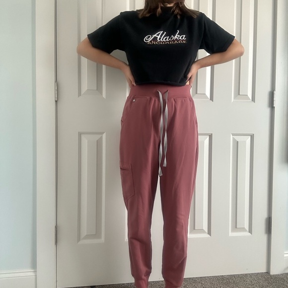 Figs Zamora Women’s Scrub Joggers - Picture 2 of 5